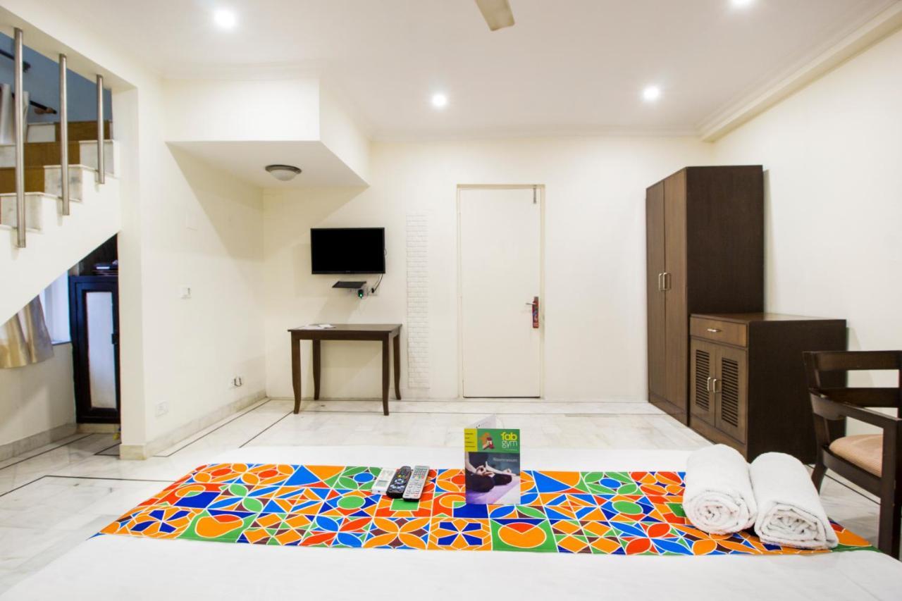 Fabhotel Namaste Bnb & Service Apartments Vasant Vihar New Delhi Buitenkant foto